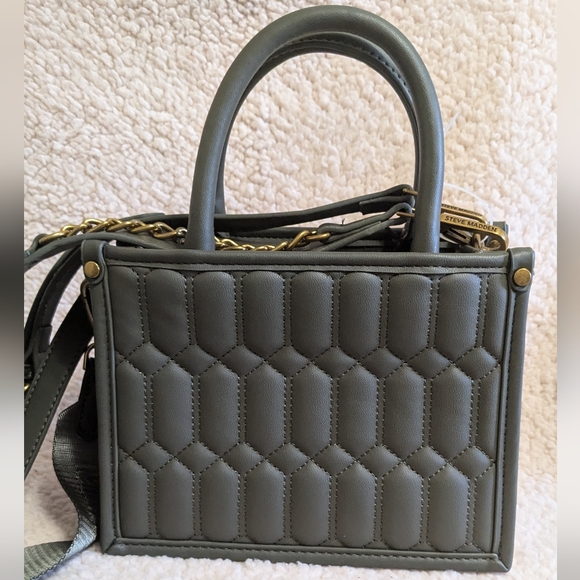 NWT Steve Madden Bniko quilted crossbody bag - Picture 6 of 11